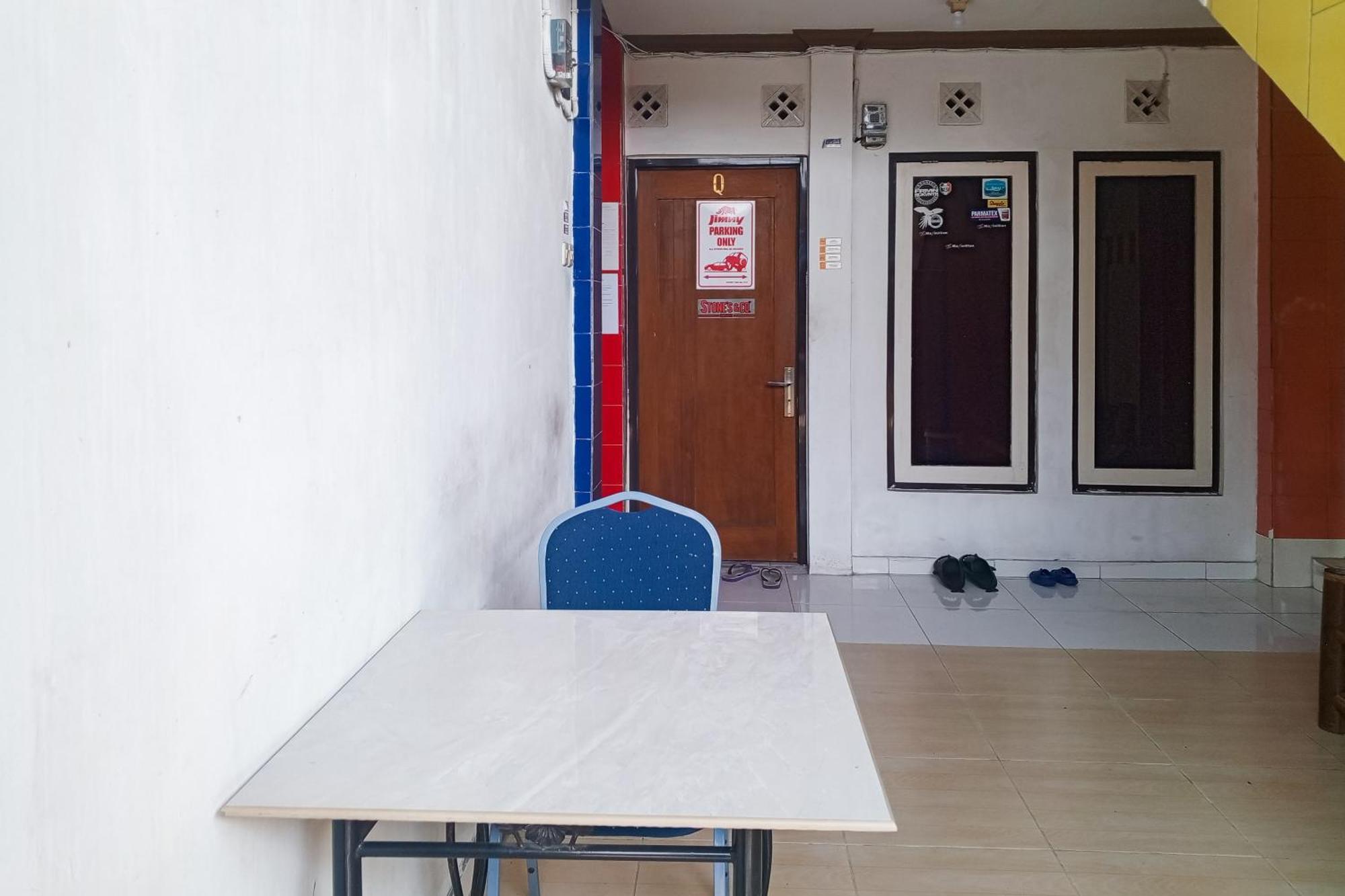 Malibu Syariah Bogor Redpartner Hotel Exterior foto